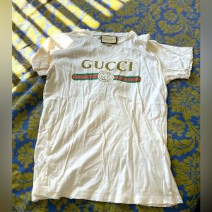 Women’s S Gucci T-shirt